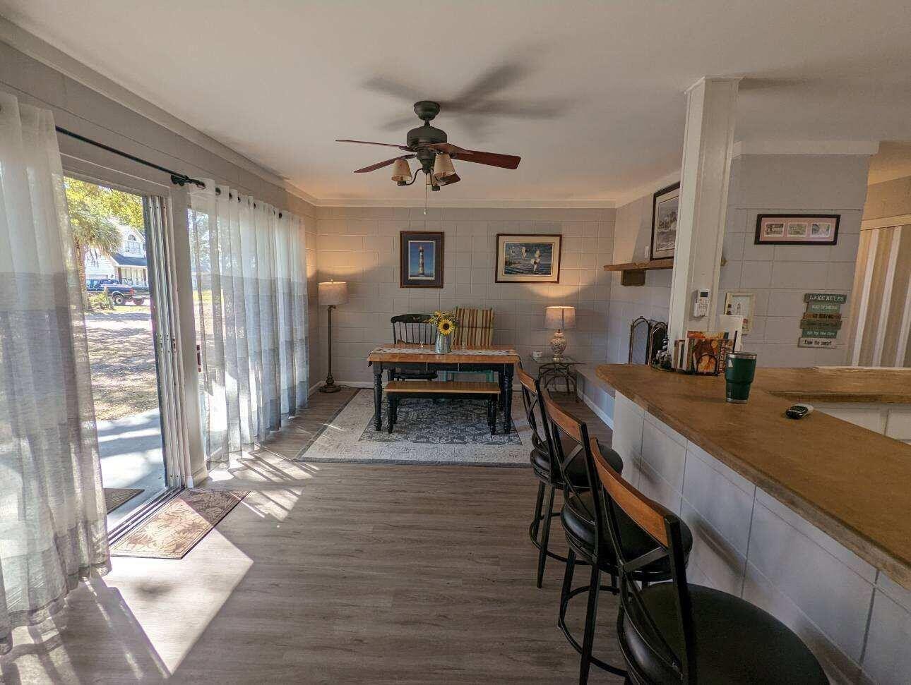 102 Webb Street Bonneau, SC 29431 - Photo 8 of 34 20221018183039222839000000-o