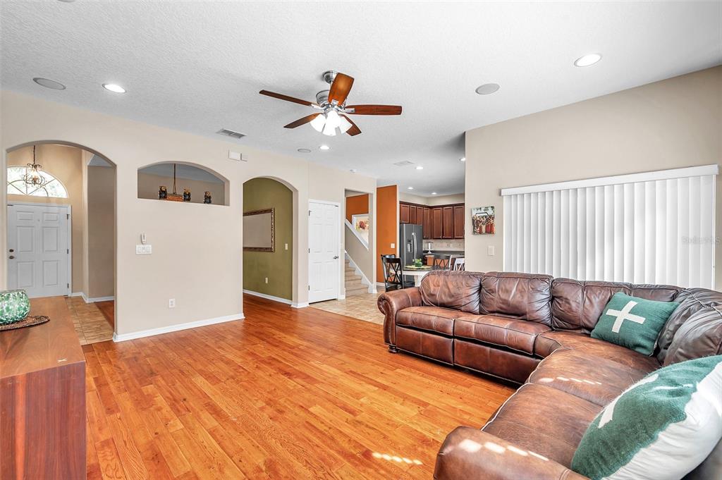 11144 Oyster Bay Circle New Port Richey, FL 34654 - Photo 13 of 85