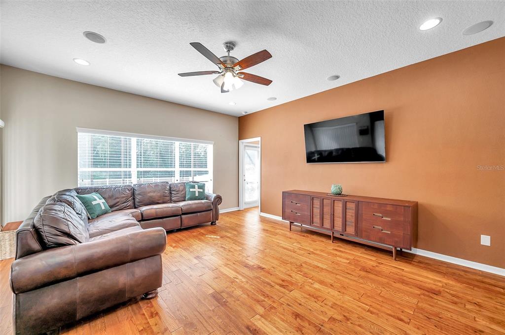 11144 Oyster Bay Circle New Port Richey, FL 34654 - Photo 15 of 85