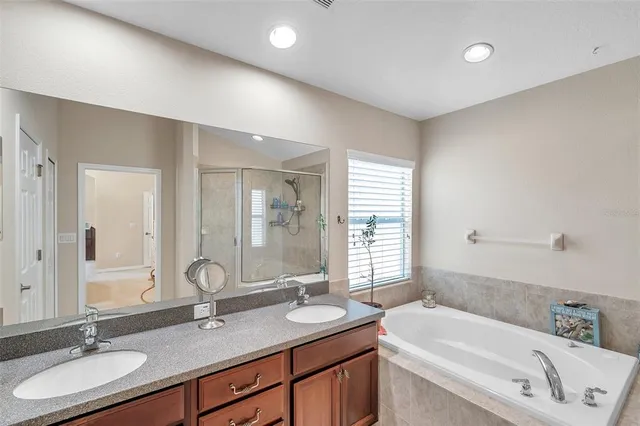 $3,350 | 11144 Oyster Bay Circle, New Port Richey, FL 34654