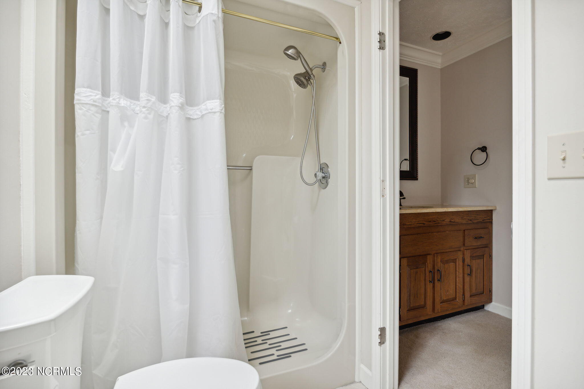6 East Quail Lake Road Pinehurst, NC 28374 - Photo 21 of 36 Primary Bath