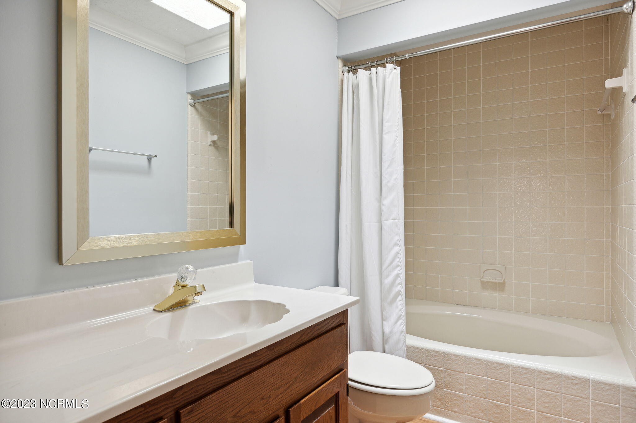 6 East Quail Lake Road Pinehurst, NC 28374 - Photo 24 of 36 Bathroom 2