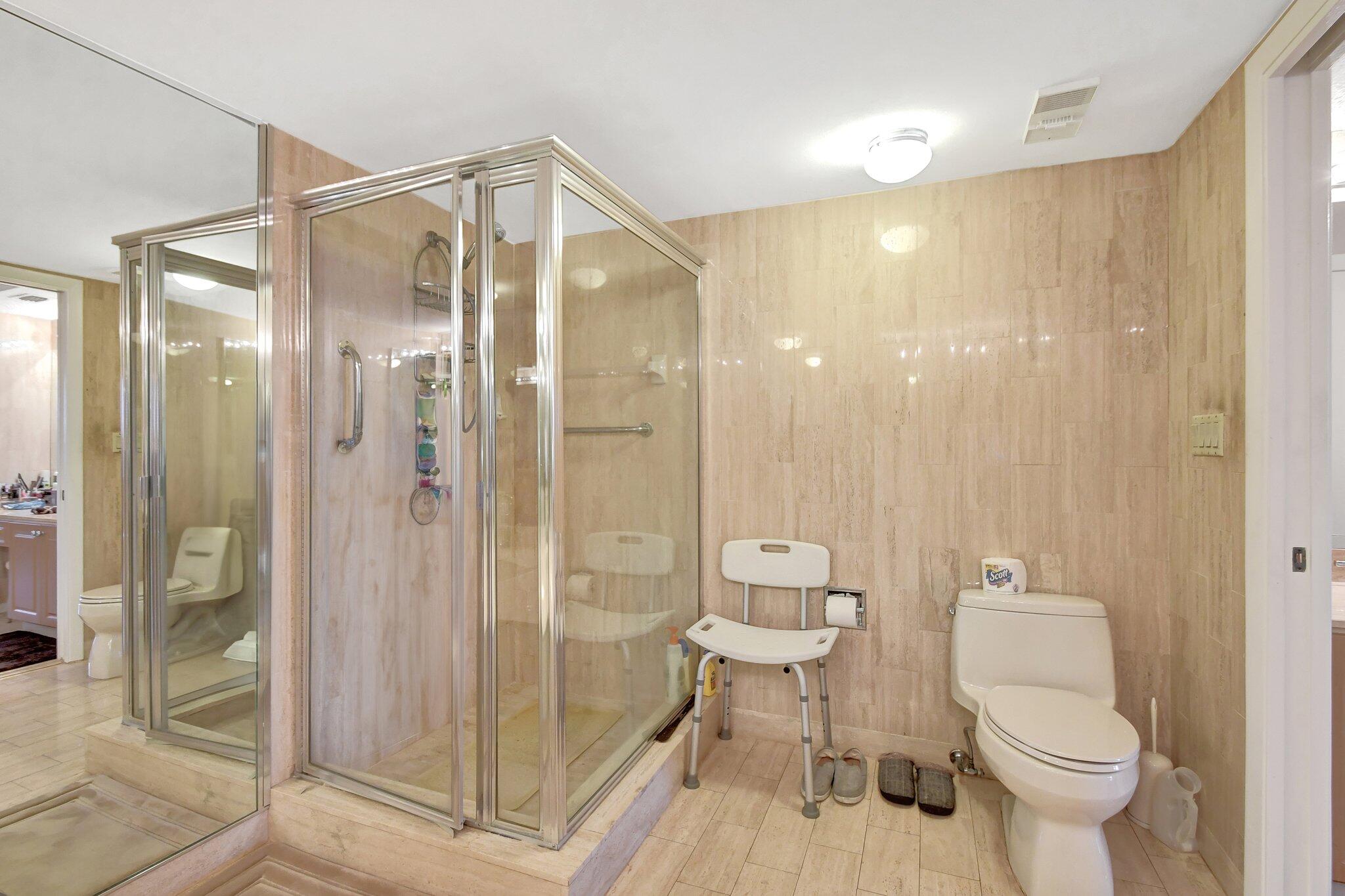 7209 Promenade Drive, Unit 302 Boca Raton, FL 33433 - Photo 16 of 36 Master Bath