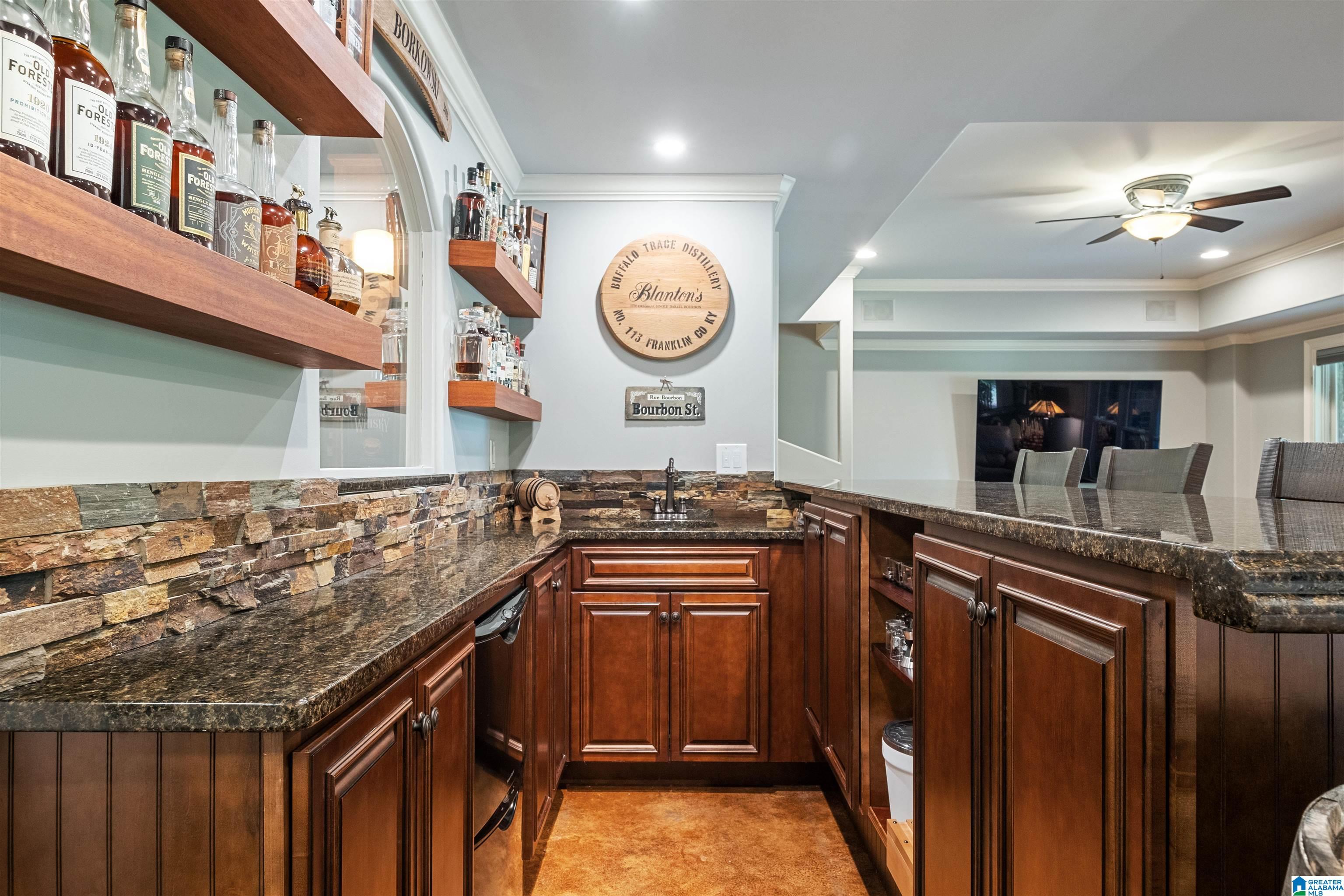 2416 Glasscott Point Birmingham, AL 35226 - Photo 38 of 60
