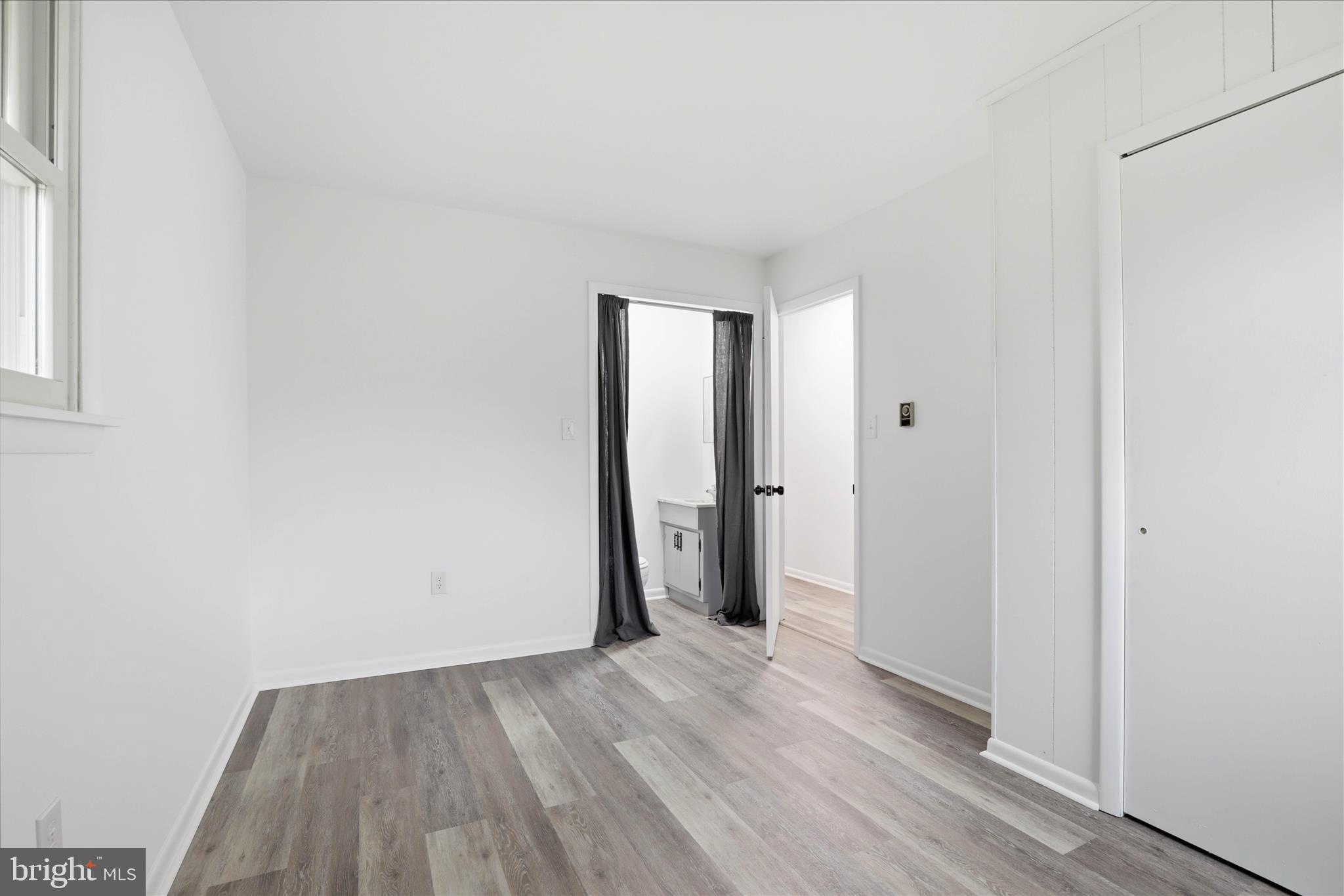 947 Hill Street Manheim, PA 17545 - Photo 25 of 47 an empty room with wooden floor and closet