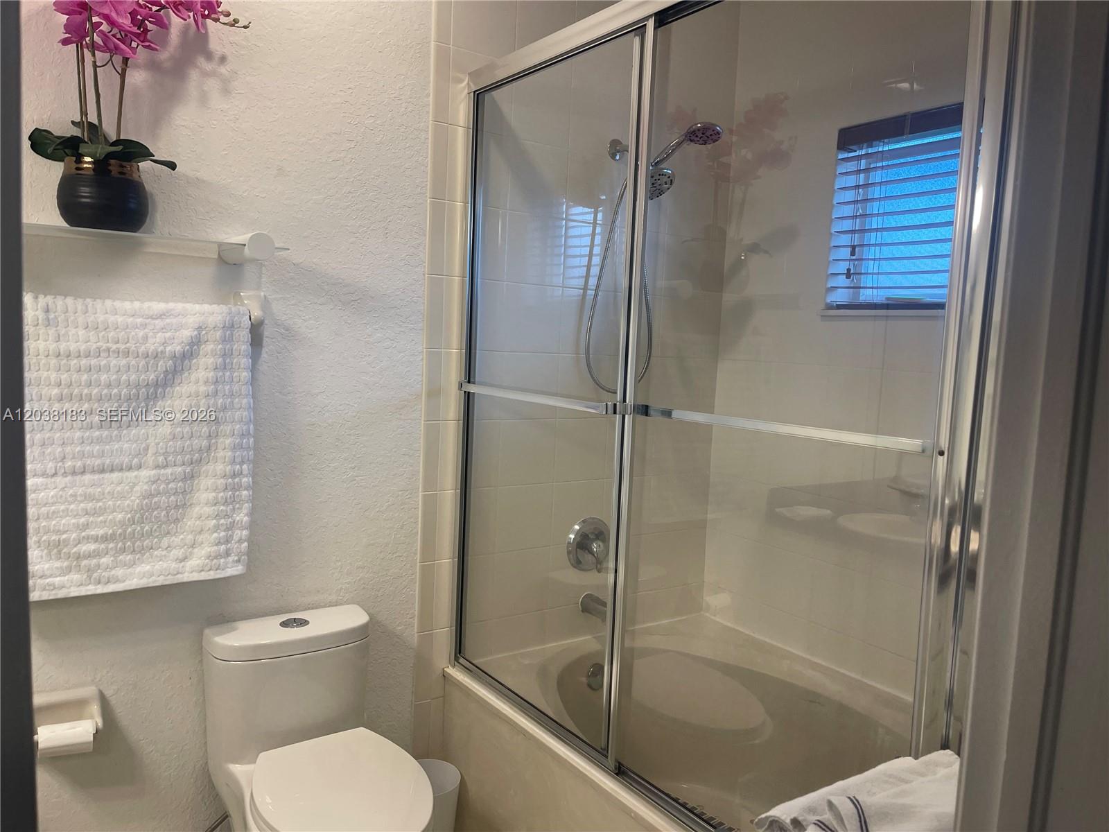 16364 Southwest 44th Way Miami, FL 33185 - Photo 16 of 16