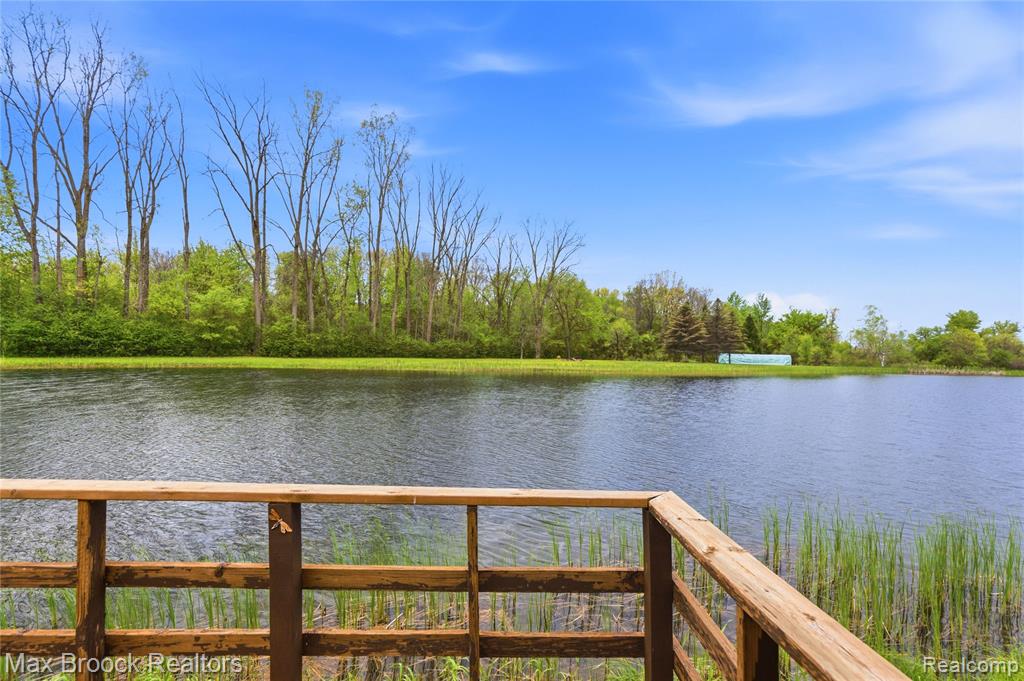 1392 Maple Grove Road Lapeer, MI 48446 - Photo 8 of 68