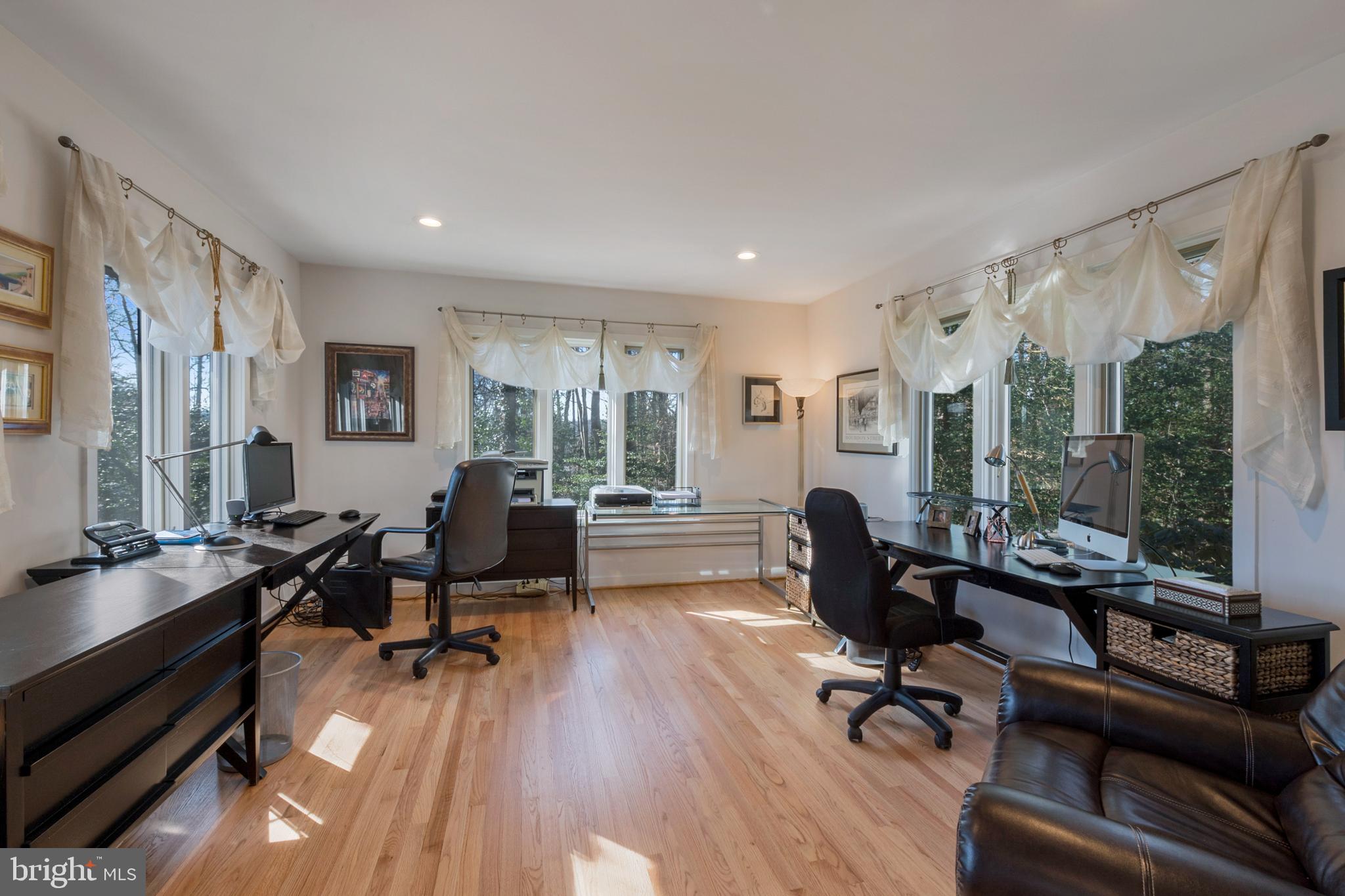 554 Maynadier Lane Crownsville, MD 21032 - Photo 13 of 68 Awesome study or office with VIEWS