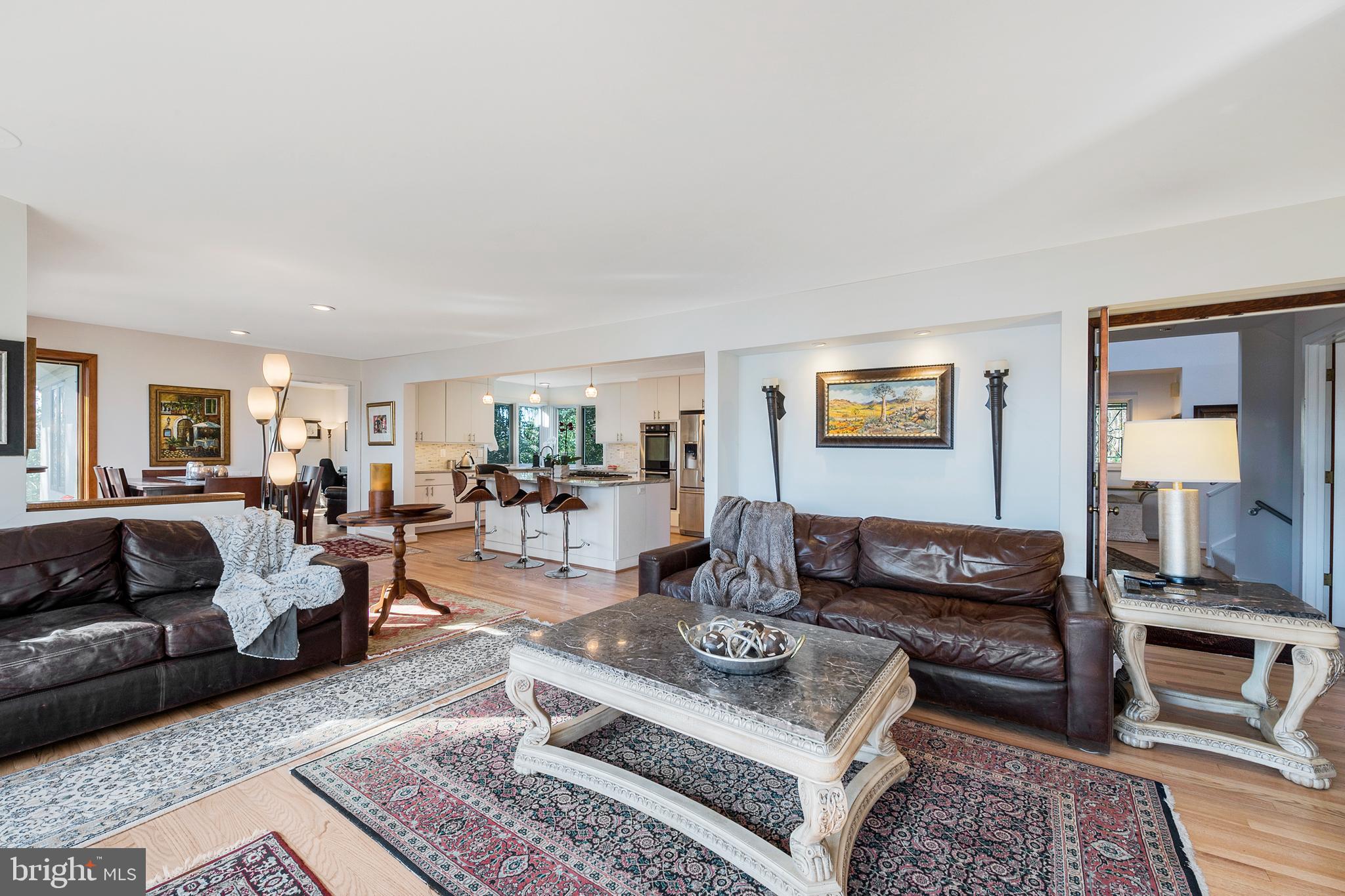 554 Maynadier Lane Crownsville, MD 21032 - Photo 17 of 68 Open and flowing floorplan, transitional design