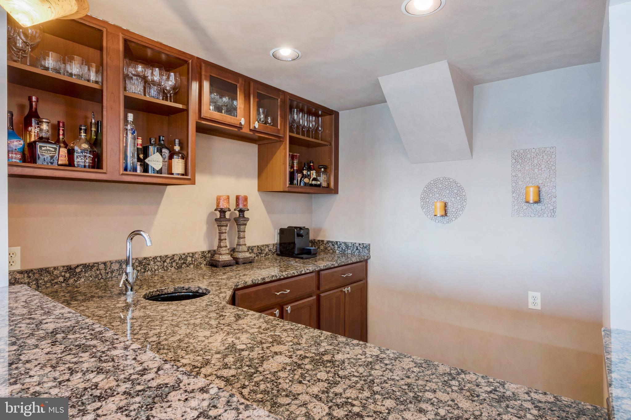 554 Maynadier Lane Crownsville, MD 21032 - Photo 29 of 68 Entertaining is a delight here!