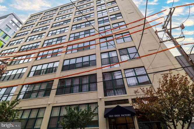 314 North 12th Street, Unit 1004 Philadelphia, PA 19107 - Photo 16 of 16 a front view of a building