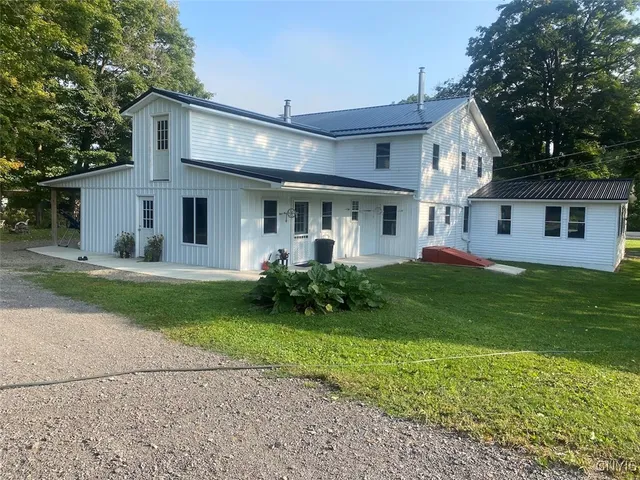 $289,900 | 6341 County Road 4, Hume, NY 14735