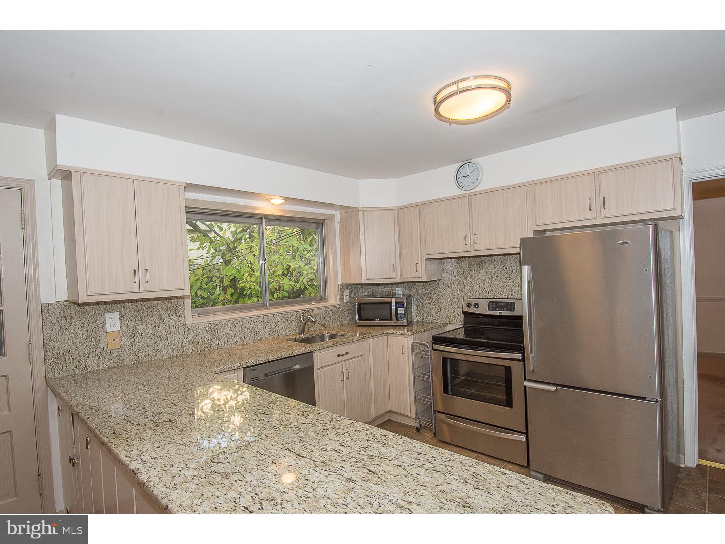 101 Carleton Road Wallingford, PA 19086 - Photo 8 of 25