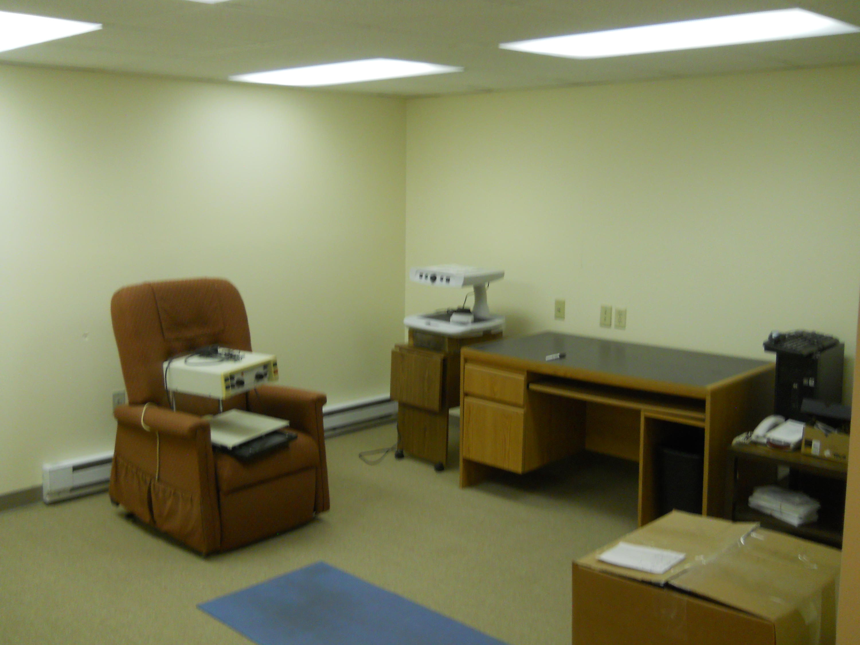 87 Eel River Road Osterville, MA 02655 - Photo 28 of 29 a living room with furniture