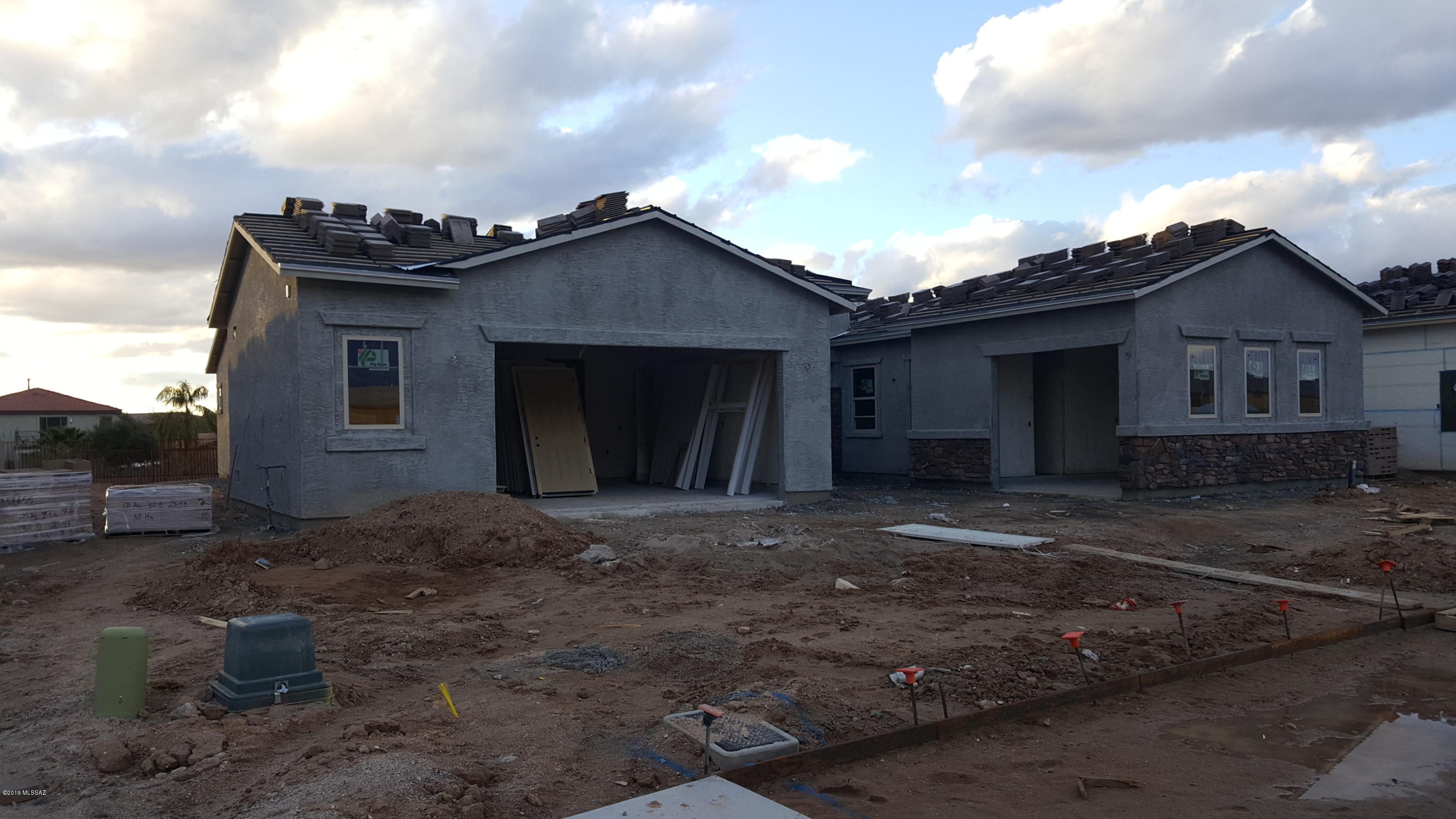 12827 North Morgan Ranch Road Tucson, AZ 85755 - Photo 4 of 13