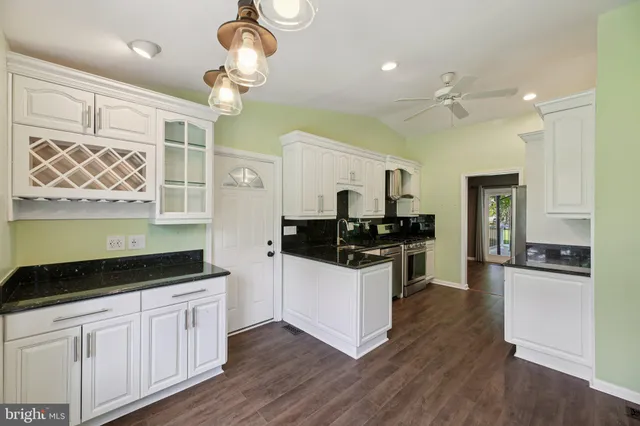 $699,000 | 11713 Greenspring Avenue, Lutherville-Timonium, MD 21093