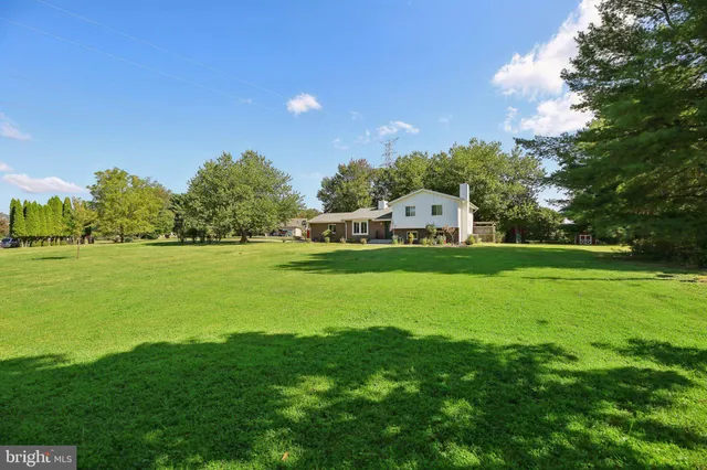 $699,000 | 11713 Greenspring Avenue, Lutherville-Timonium, MD 21093