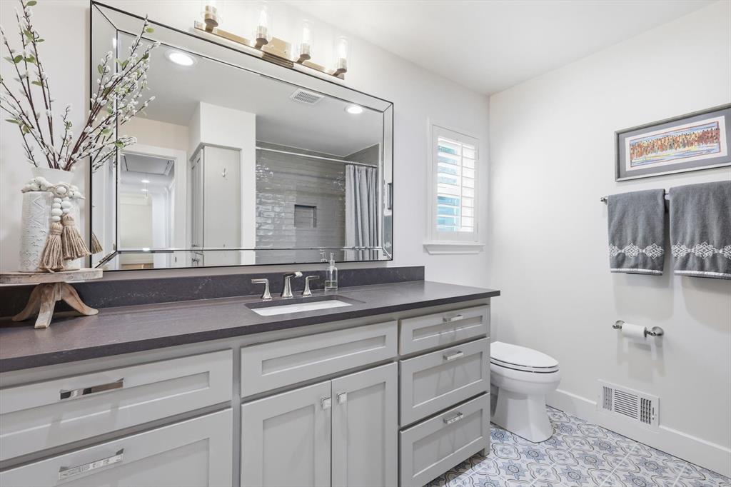 11009 Ferndale Road Dallas, TX 75238 - Photo 14 of 21