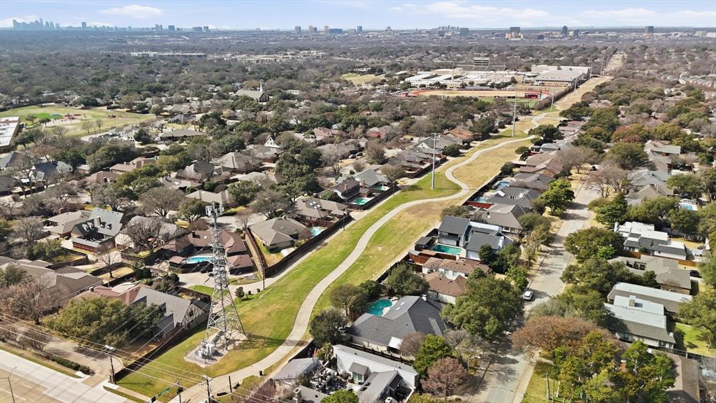 11009 Ferndale Road Dallas, TX 75238 - Photo 20 of 21