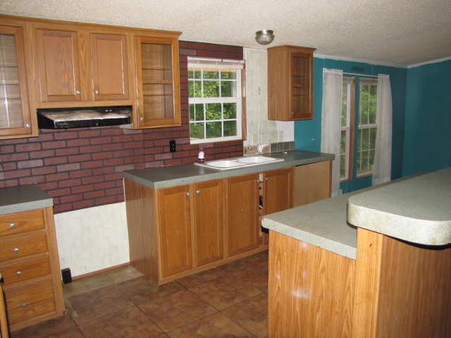 4126 Altice Road Moneta, VA 24121 - Photo 2 of 13 Kitchen