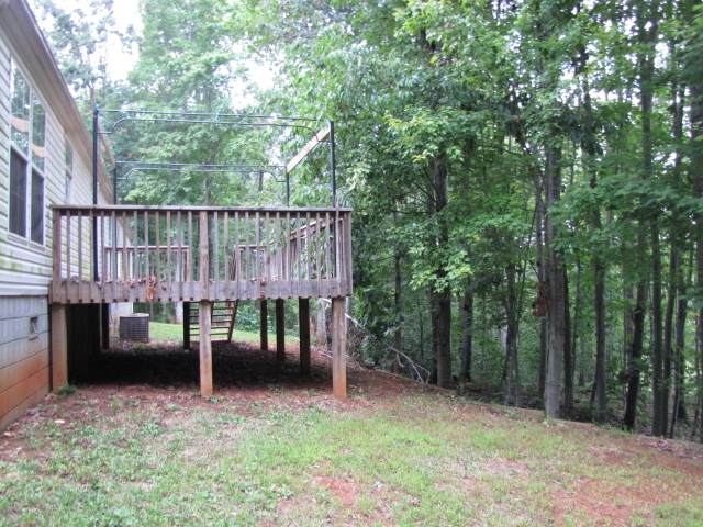 4126 Altice Road Moneta, VA 24121 - Photo 9 of 13 Back