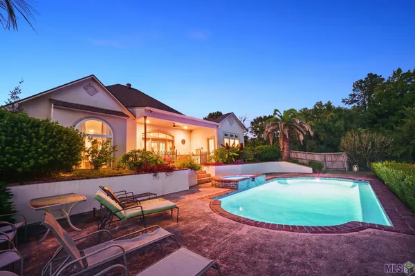 $749,900 | 16924 Sunset Point Court, Baton Rouge, LA 70816