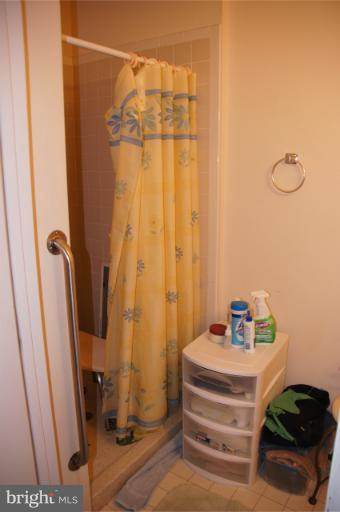 633 F Street Northeast Washington, DC 20002 - Photo 22 of 28 Bath