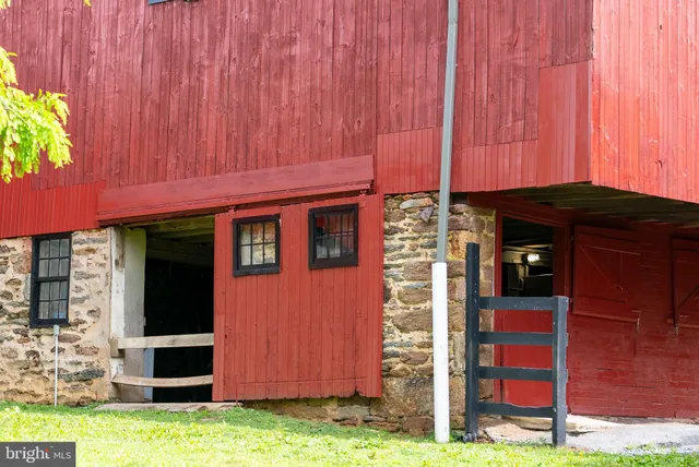 $1,475,000 | 2810 Hoffman Mill Road, Hampstead, MD 21074