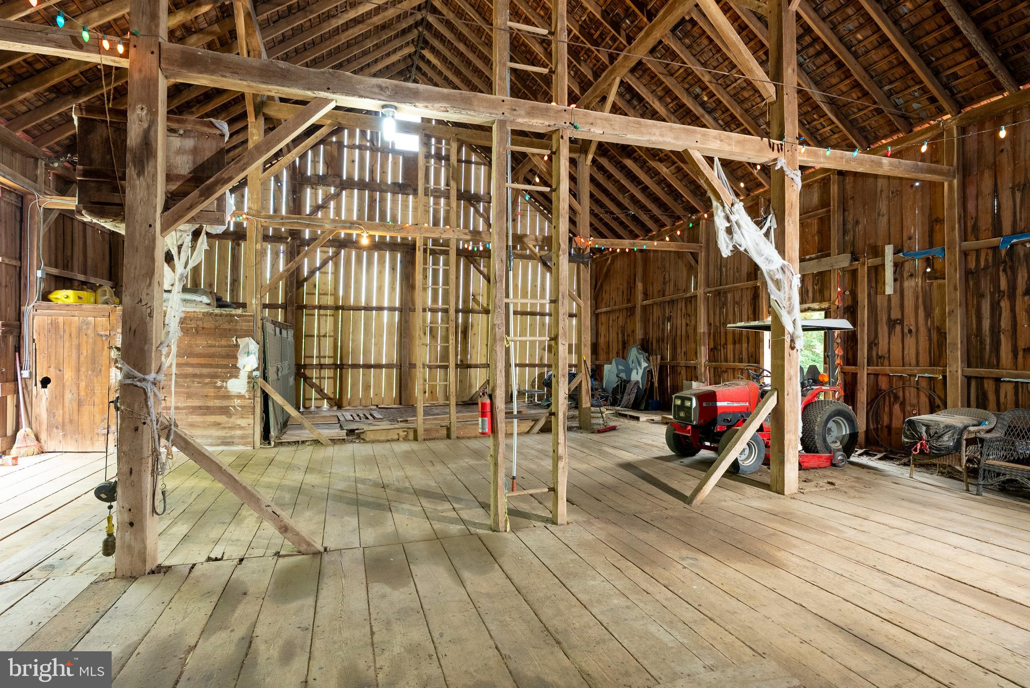 2810 Hoffman Mill Road Hampstead, MD 21074 - Photo 90 of 121 Original Post and Beam construction