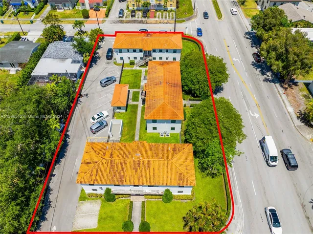 $5,500,000 | 1440 Southwest 42nd Avenue, Miami, FL 33134