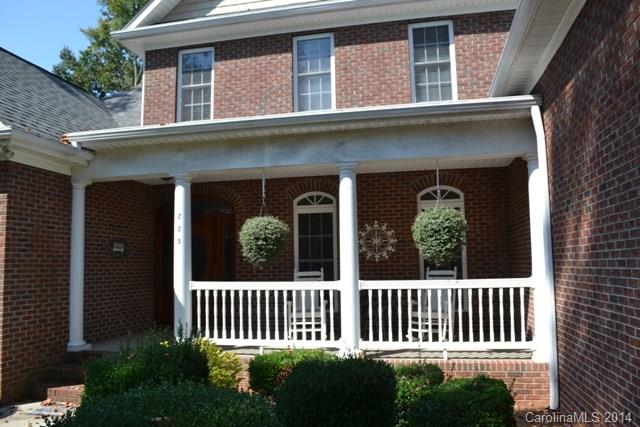 225 Evening Shadow Road Clover, SC 29710 - Photo 3 of 23 Gallery Image 3