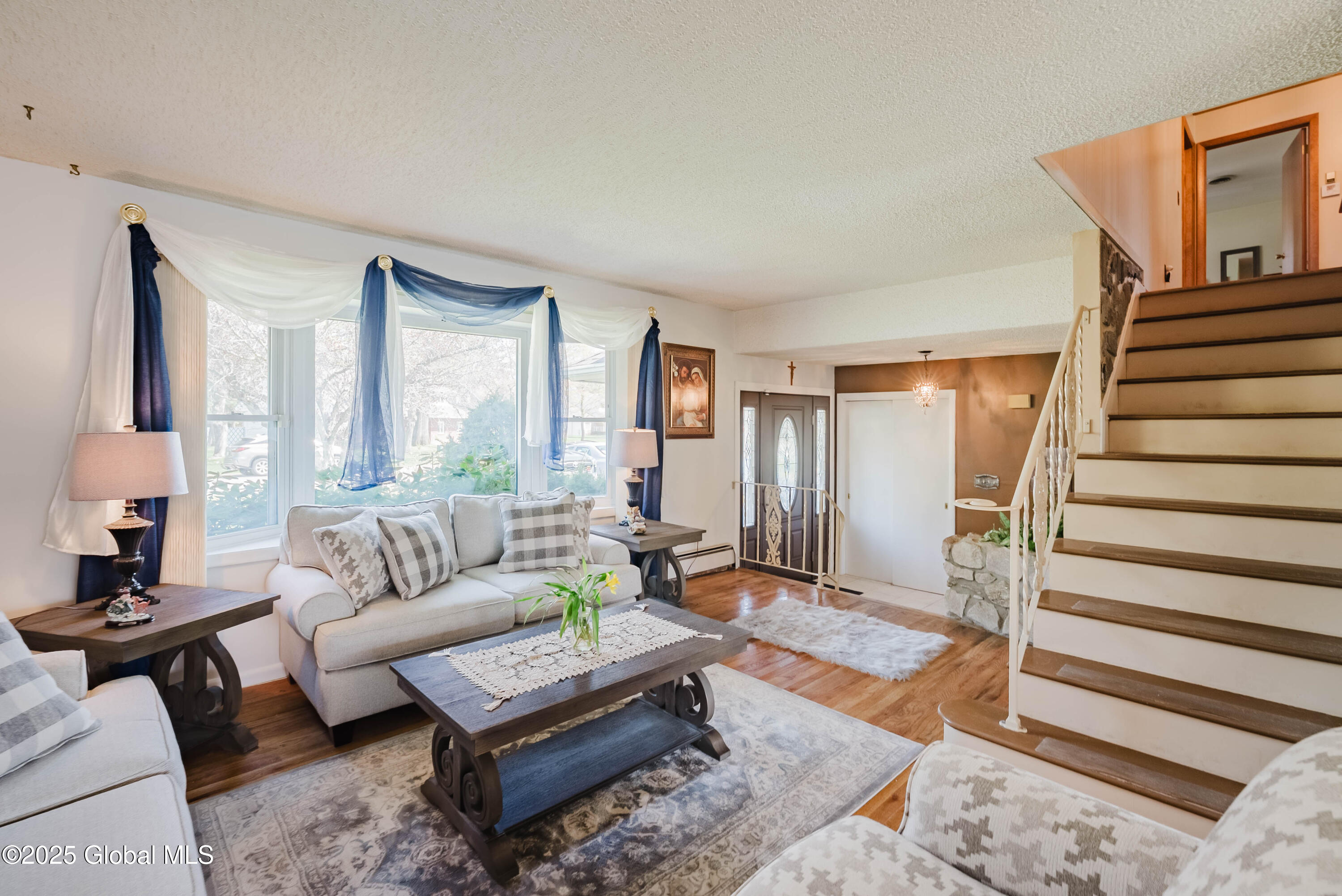 320 Dolan Drive Rotterdam, NY 12306 - Photo 10 of 49 11