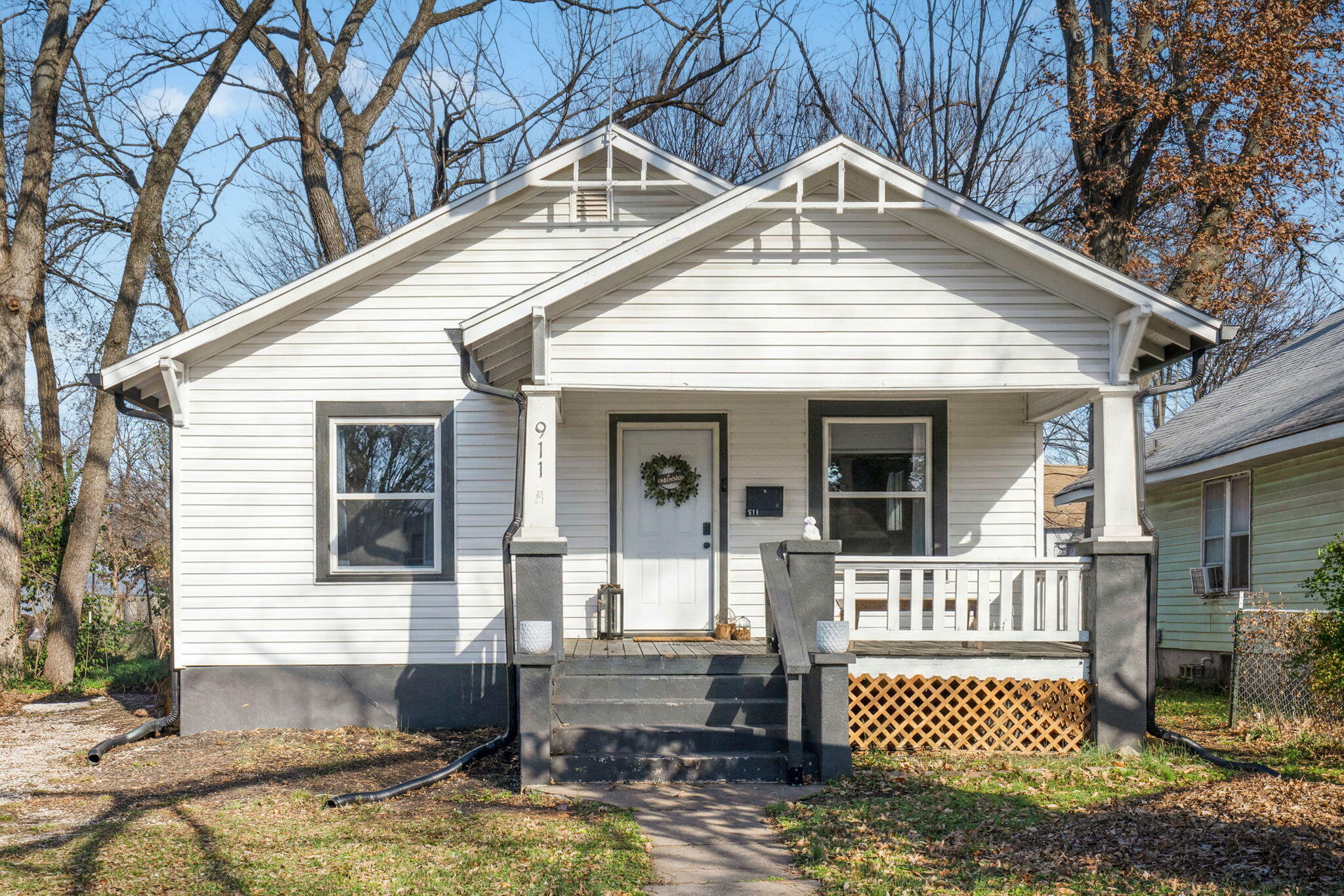 911 West Scott Street Springfield, MO 65802 - Photo 1 of 1 1-web-or-mls-_DSC9338 (2) (2)