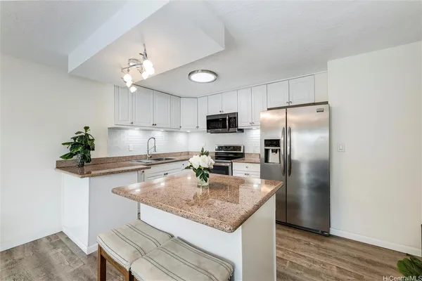 $395,000 | 98-731 Moanalua Loop, Unit 230, Aiea, HI 96701