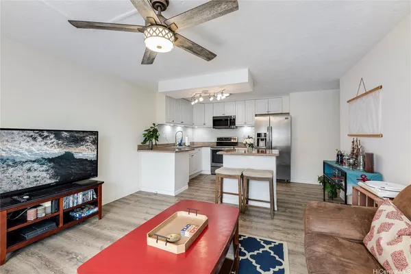 $400,000 | 98-731 Moanalua Loop, Unit 230, Aiea, HI 96701