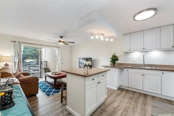 $400,000 | 98-731 Moanalua Loop, Unit 230, Aiea, HI 96701