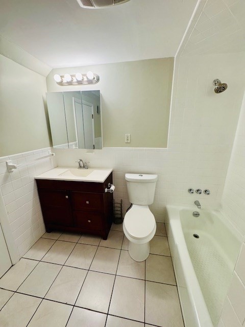 72 Adams Street, Unit A Waltham, MA 02453 - Photo 14 of 16