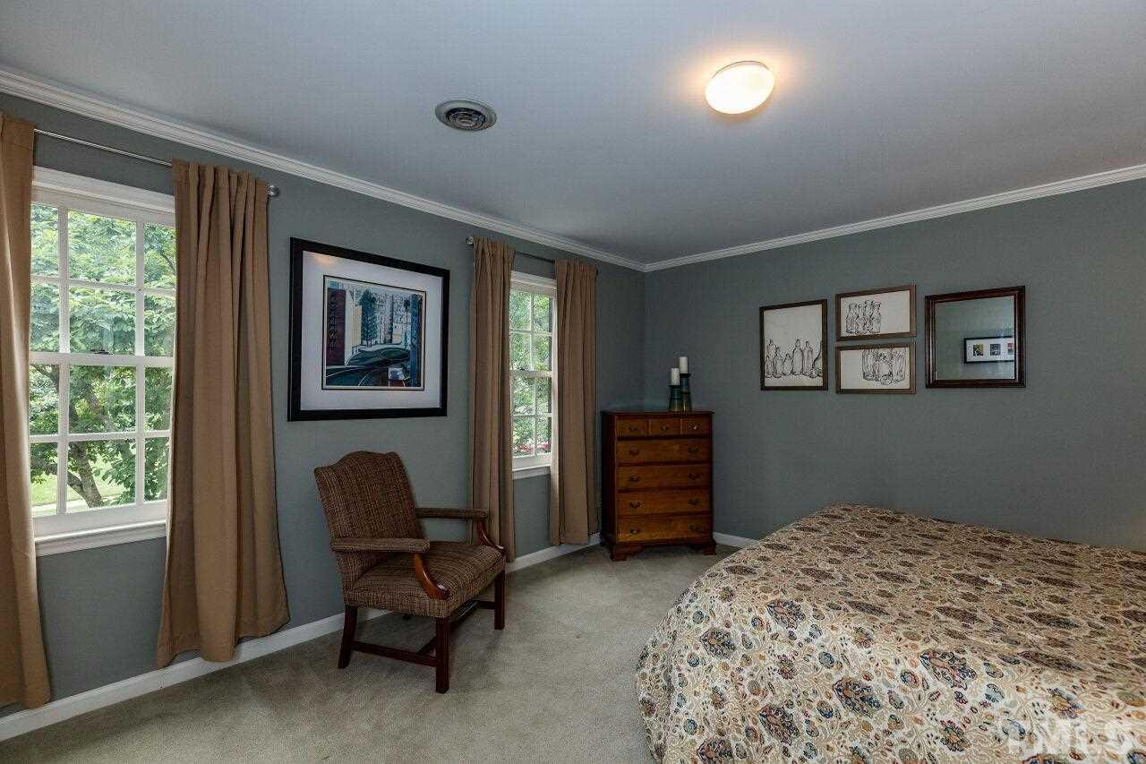 3004 Sylvania Drive Raleigh, NC 27607 - Photo 17 of 26