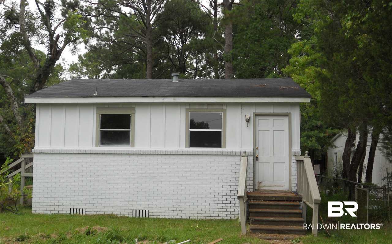 1302 Shore Acres Drive Mobile, AL 36605 - Photo 2 of 4