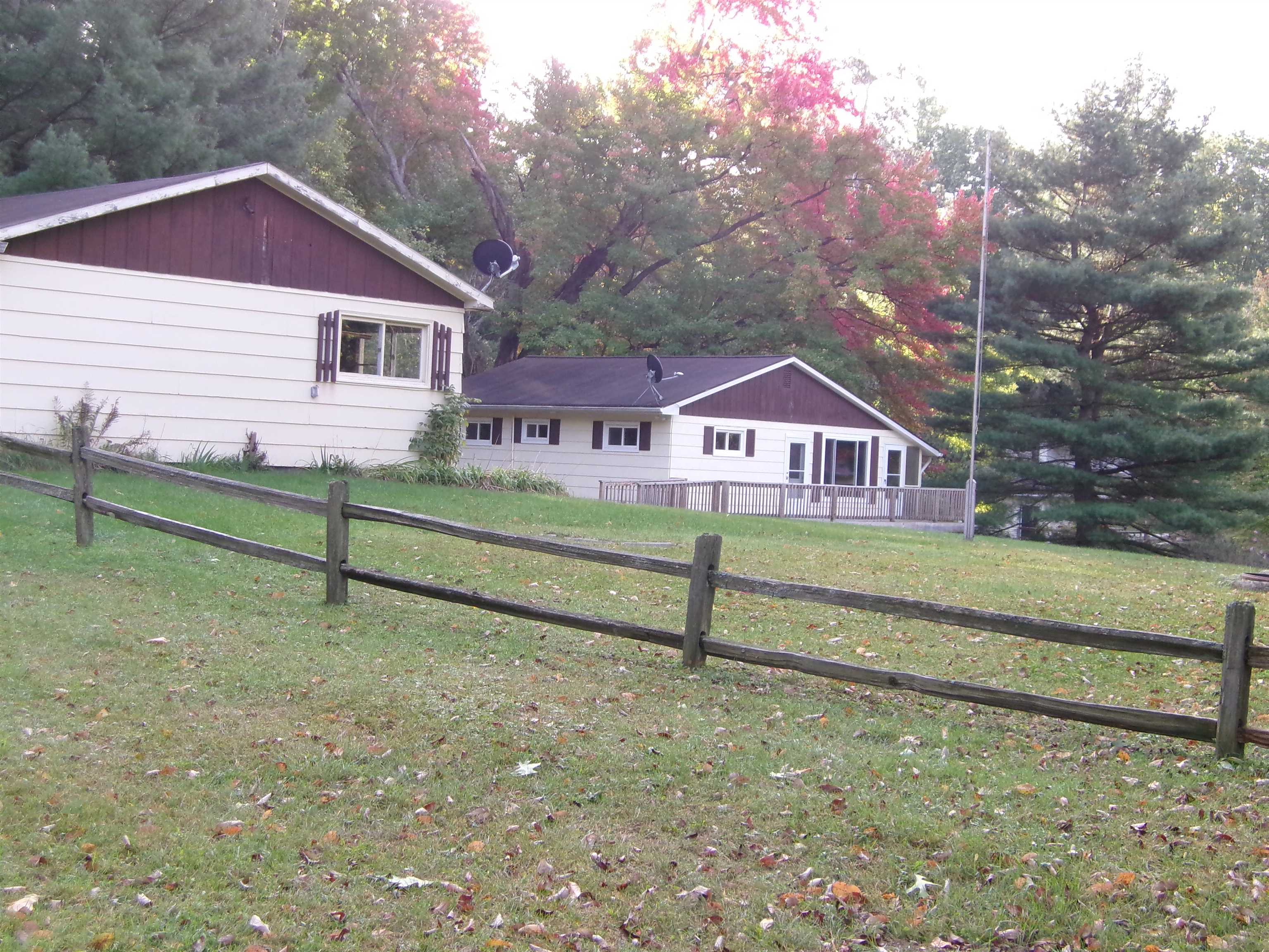 7571 Patsy Place Lake, MI 48632 - Photo 4 of 59