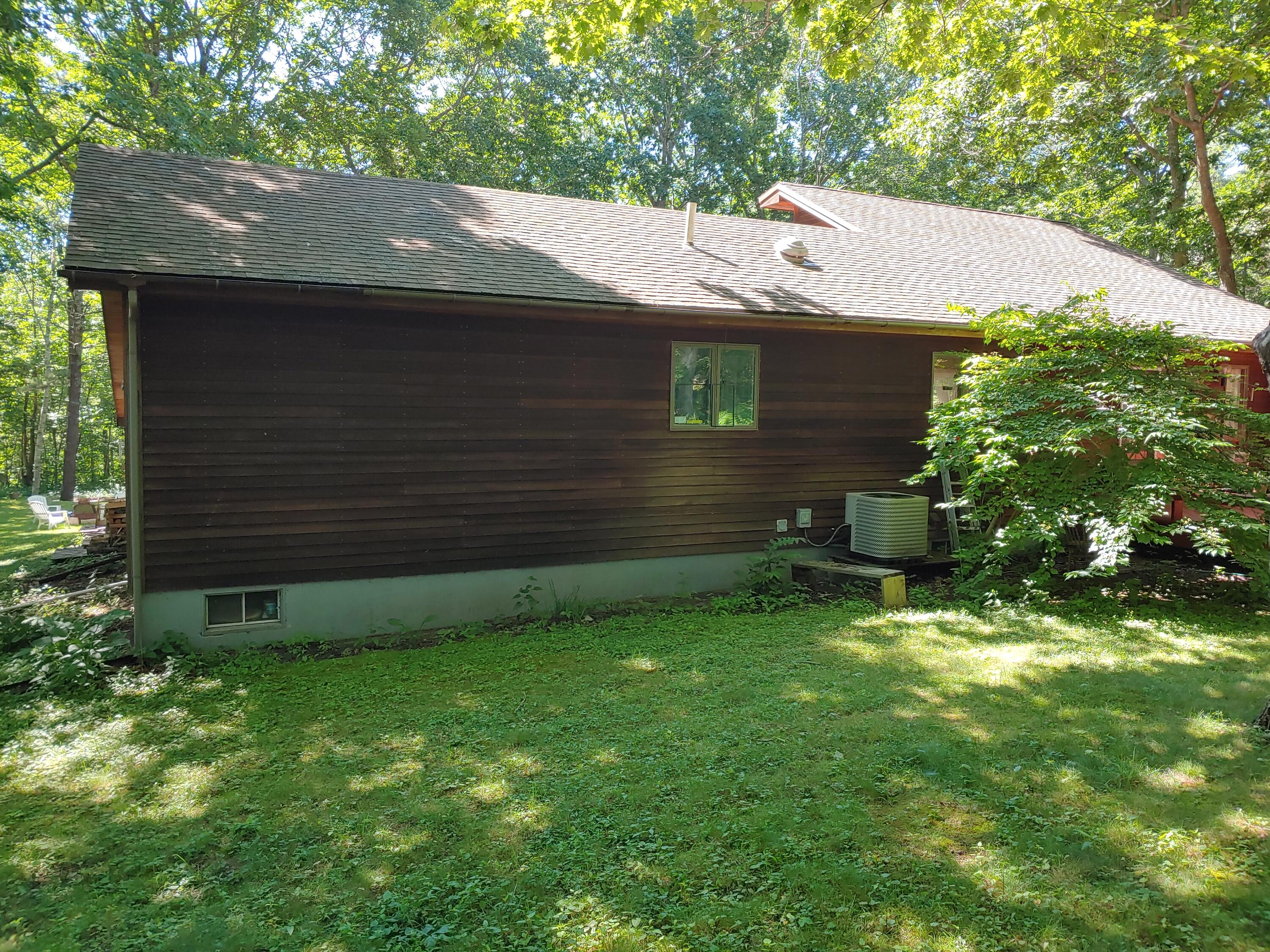 194 Shore Road Cape Neddick, ME 03902 - Photo 13 of 59 Rear