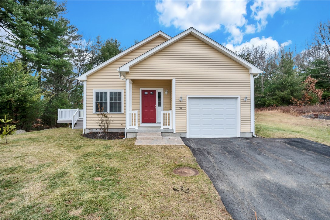 35 Chickadee Way, Unit 35 Danielson, CT 06239 - Photo 1 of 36