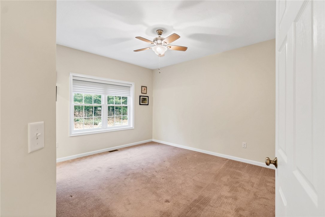 35 Chickadee Way, Unit 35 Danielson, CT 06239 - Photo 15 of 36