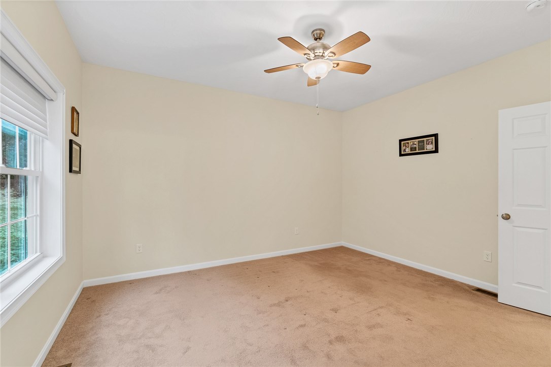 35 Chickadee Way, Unit 35 Danielson, CT 06239 - Photo 17 of 36