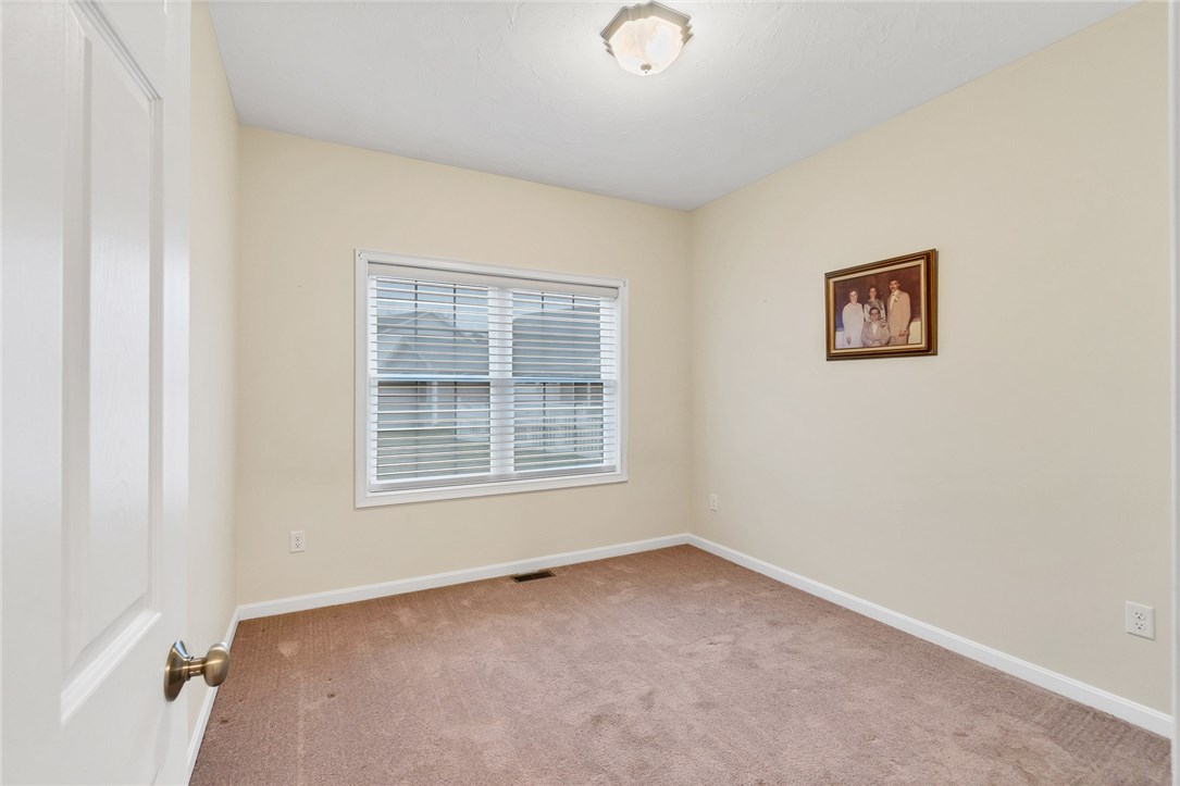 35 Chickadee Way, Unit 35 Danielson, CT 06239 - Photo 21 of 36