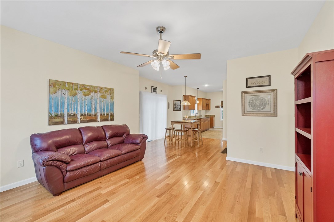 35 Chickadee Way, Unit 35 Danielson, CT 06239 - Photo 3 of 36