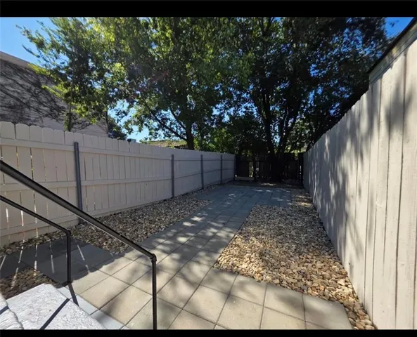 $2,000 | 2532 Cleveland Avenue, New Orleans, LA 70119