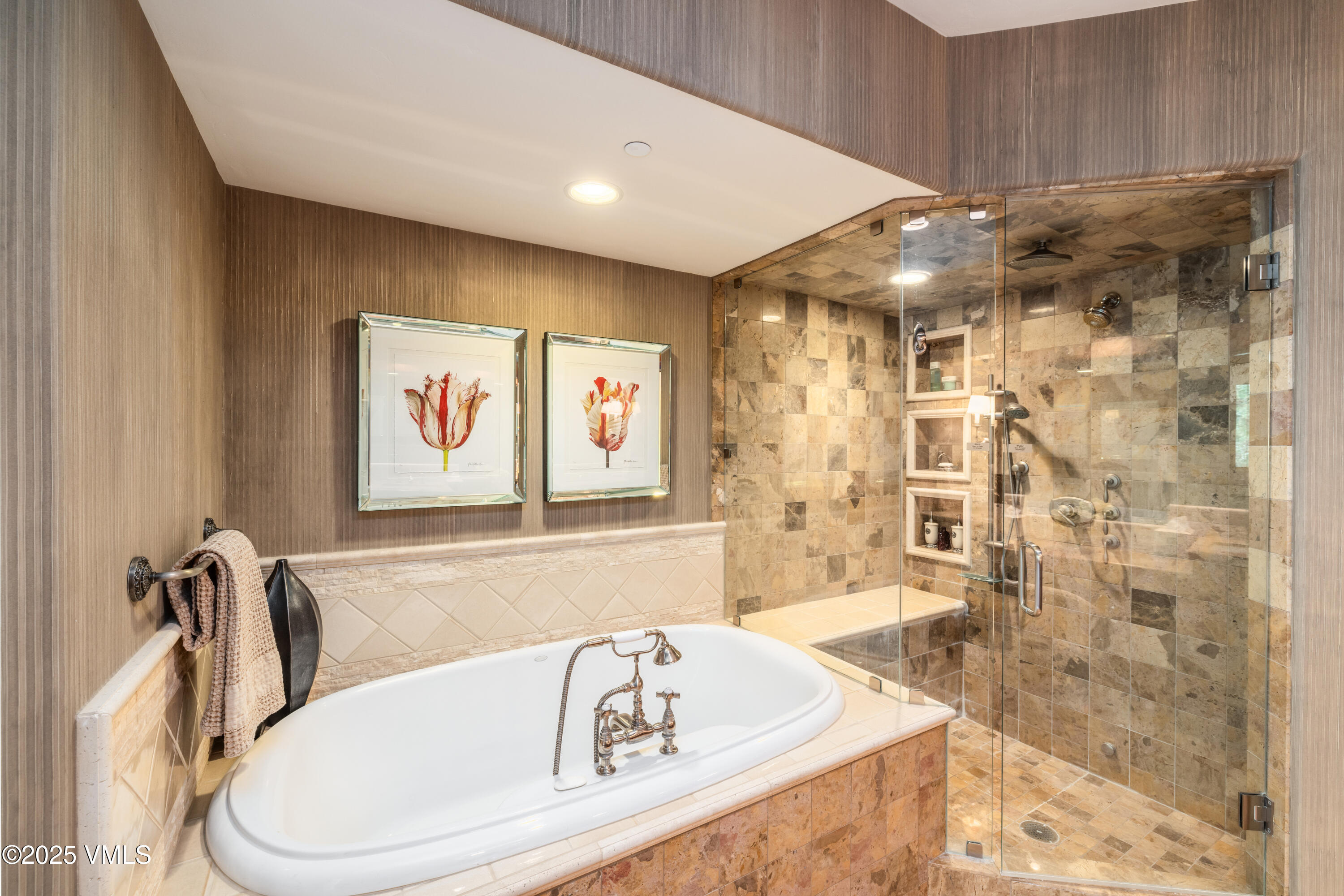 825 West Forest Road, Unit 2 Vail, CO 81657 - Photo 21 of 49 138A6045_1_1v2