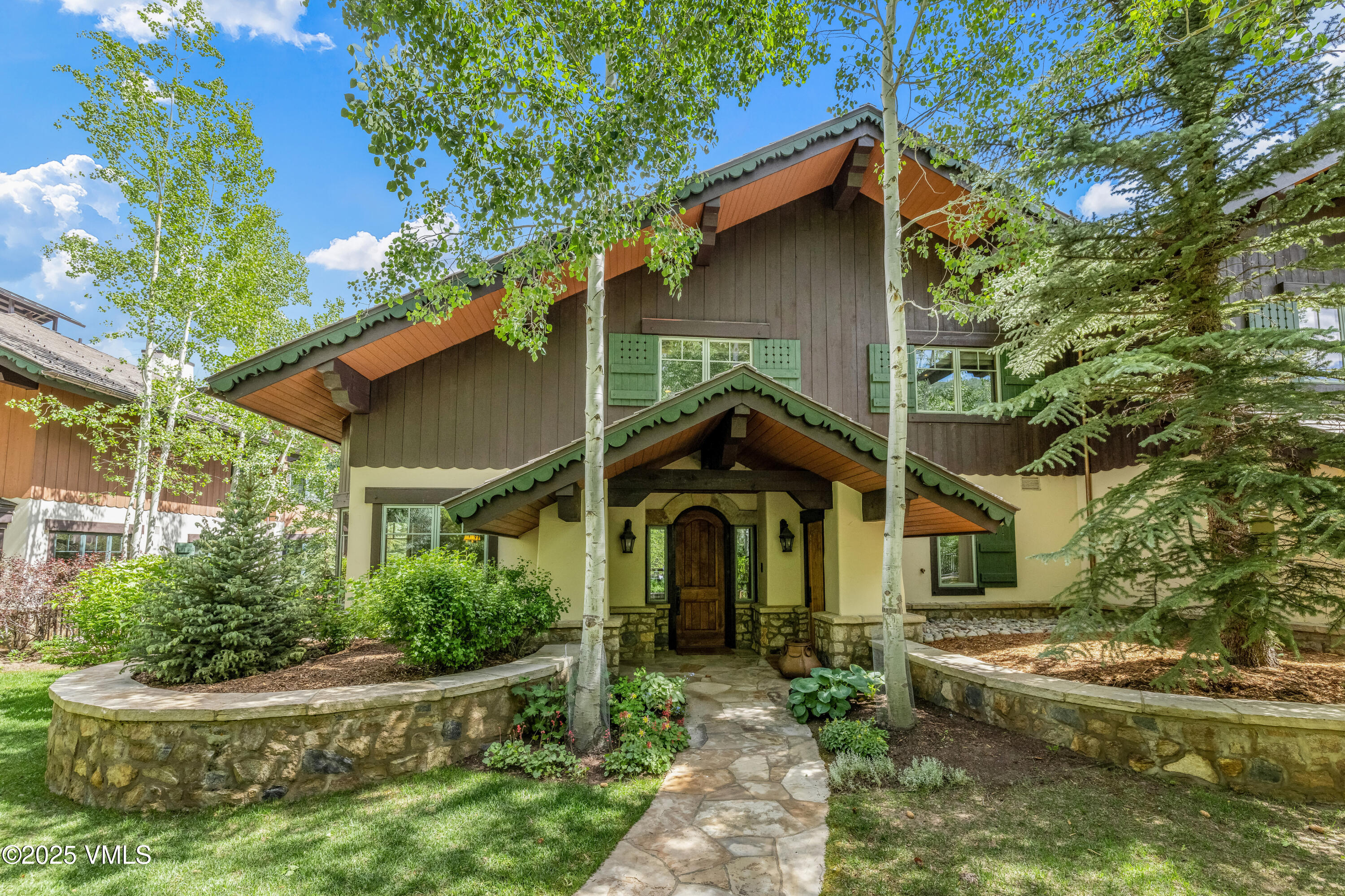 825 West Forest Road, Unit 2 Vail, CO 81657 - Photo 44 of 49 138A5820_1_1v2