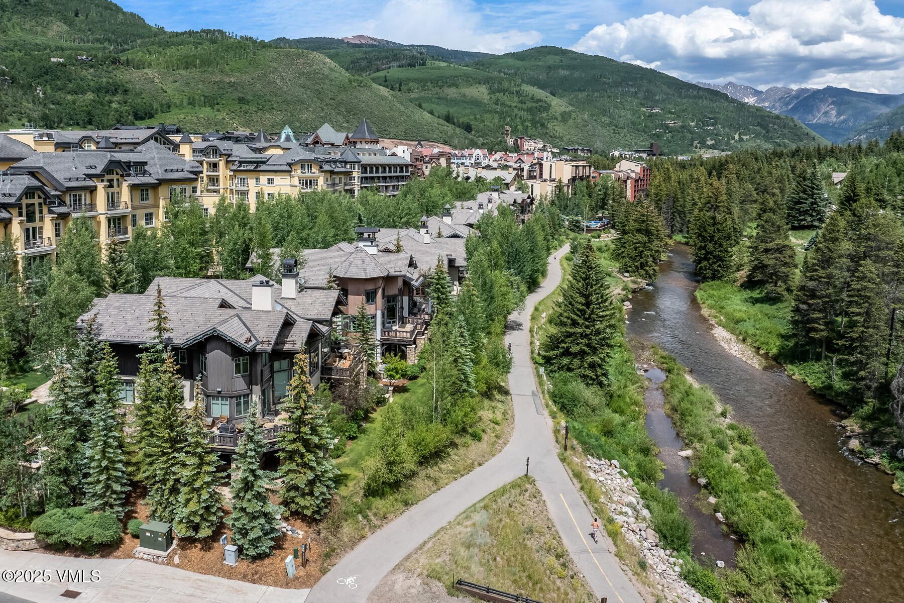 825 West Forest Road, Unit 2 Vail, CO 81657 - Photo 49 of 49 9